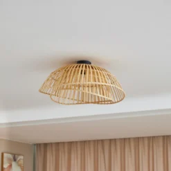 Plafón Lindby Ilajus, Ø 62 cm, bambú natural