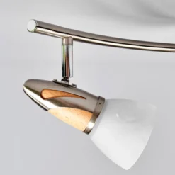 Plafón Lindby Marena, 4 luces, cristal, madera, 83 cm de largo