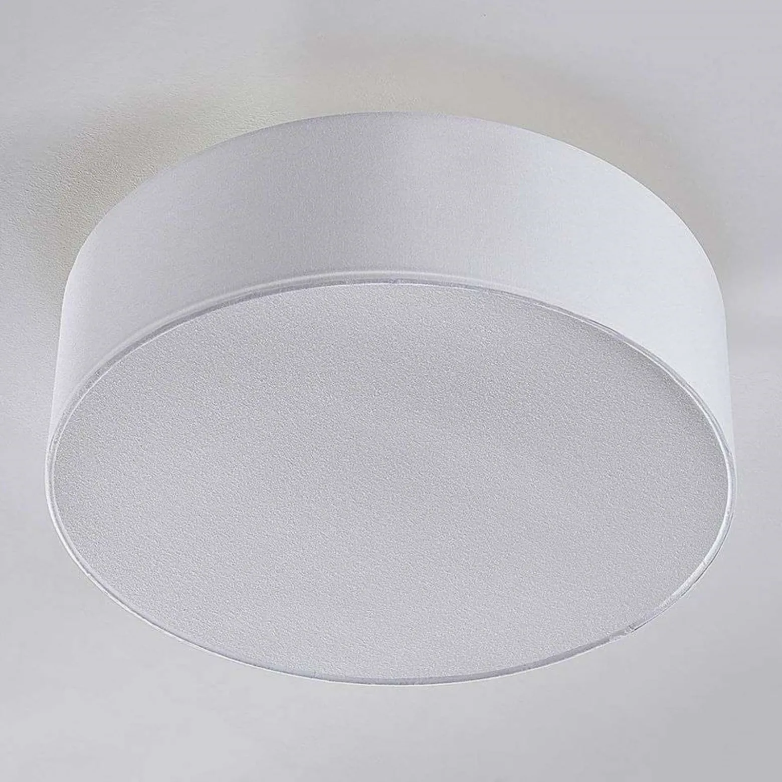 Plafón Lindby Sebatin, Ø 40 cm, blanco, de tela, E27