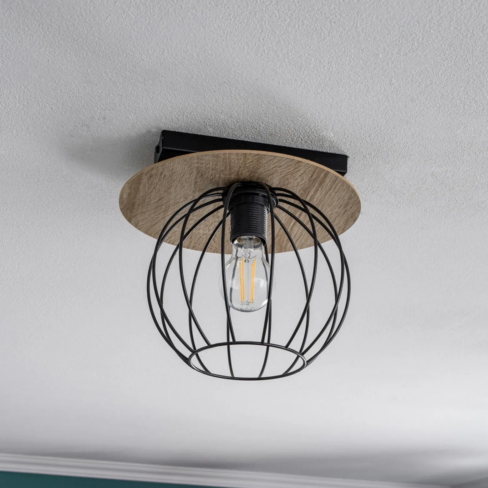 Plafón Malin, pantalla redonda de madera, 1 luz