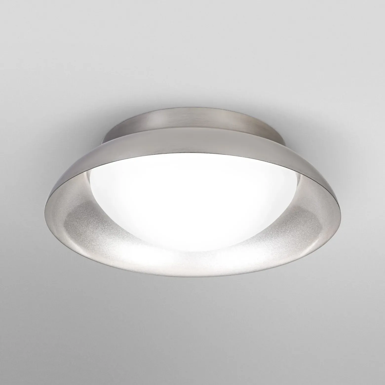 Plafón OSRAM ORBIS Milan, níquel, Ø 31 cm, metal/vidrio
