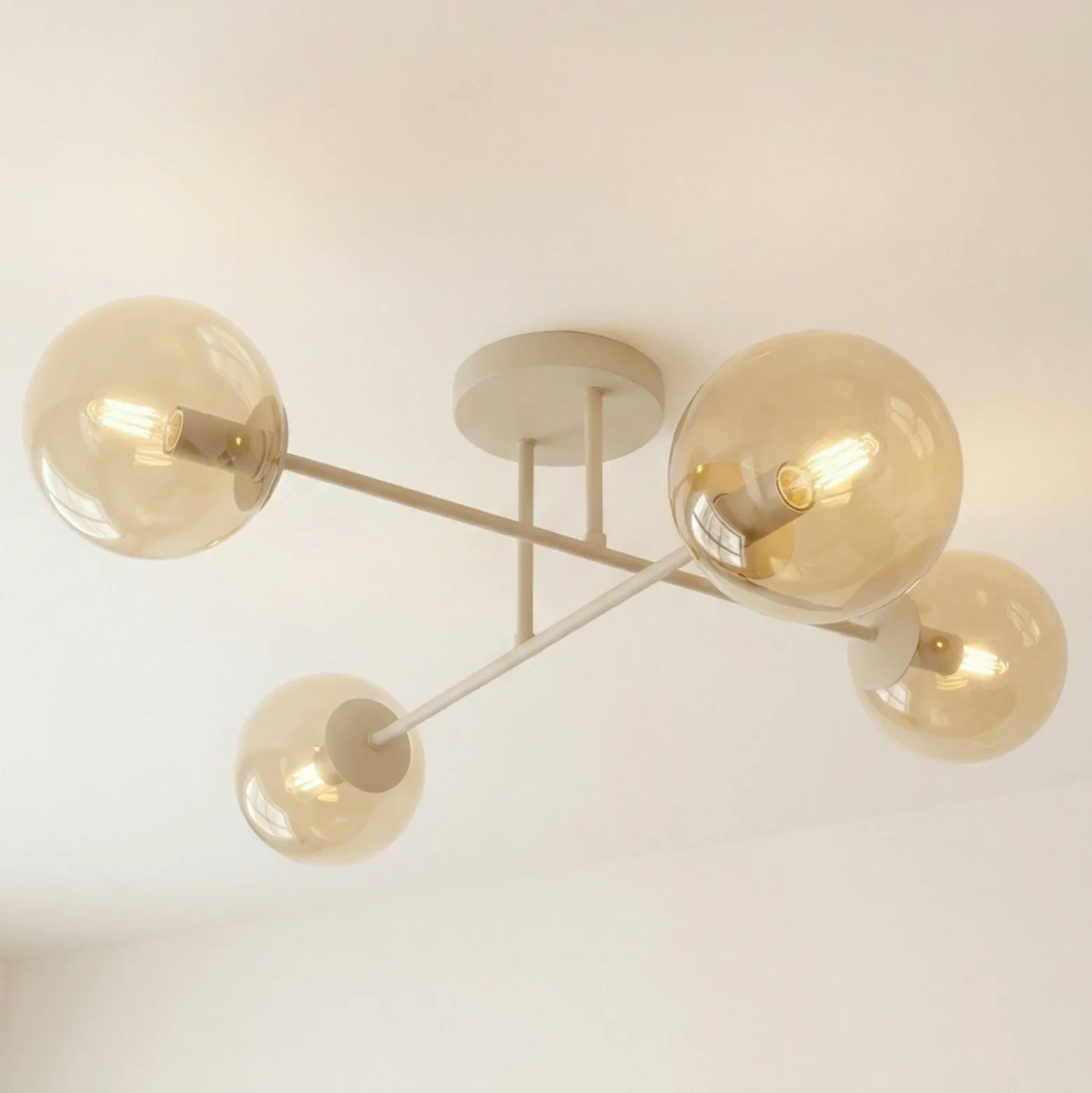 Plafón ROMA, color beige, longitud 75 cm, 4 luces, cristal/metal