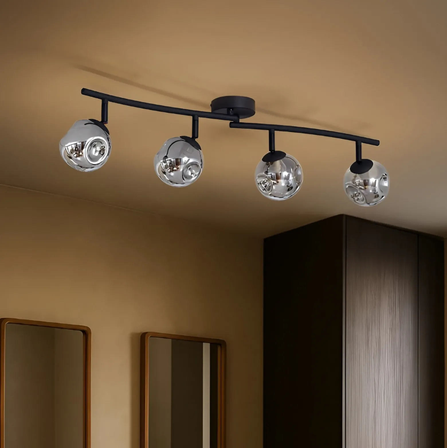 Plafón Valentina de Lindby, gris/negro, 4 luces, cristal