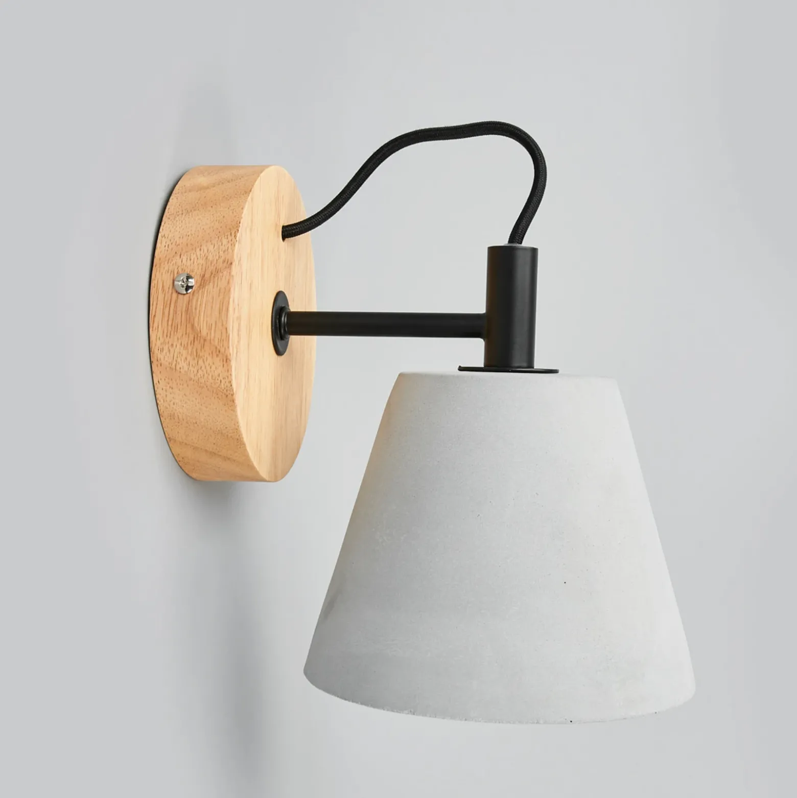 Possio - Aplique de pared con pantalla de hormigón y madera