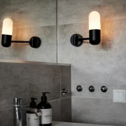 PR Home aplique para baño Zeta, negro, IP44, orientable