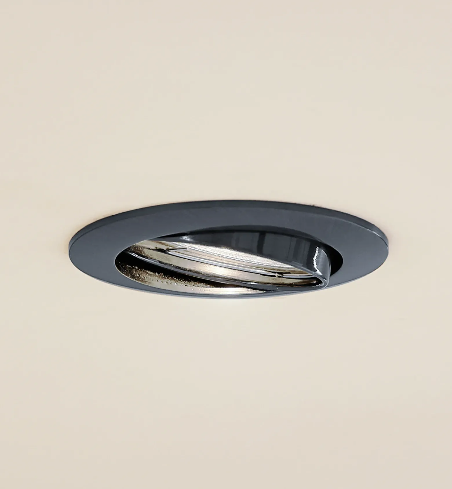 Prios lámpara de techo empotrable Fibur, gris oscuro, aluminio, Ø 8,2 cm