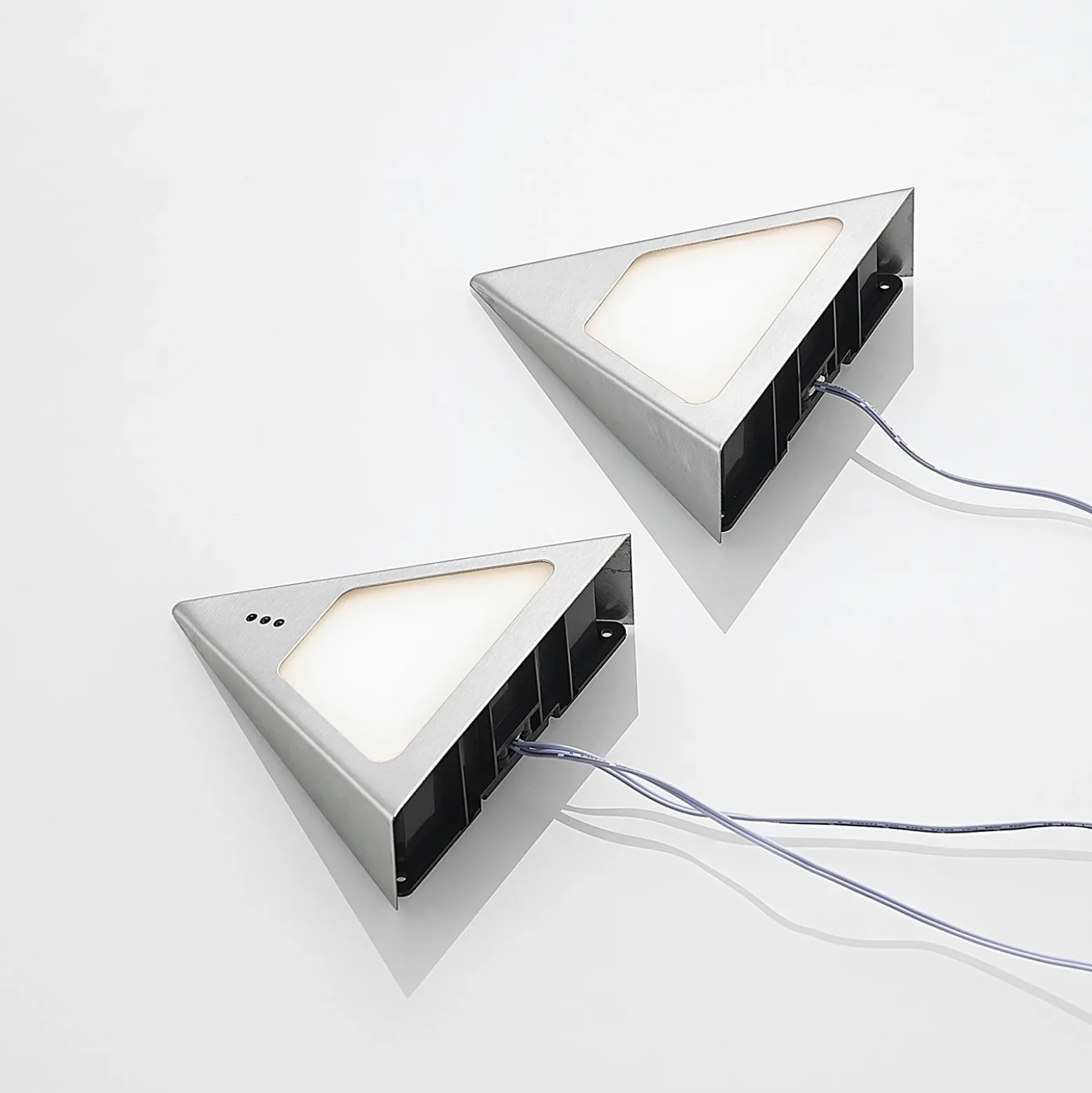 Prios Odia lámpara LED bajo mueble, acero inoxidable, 2 luces.
