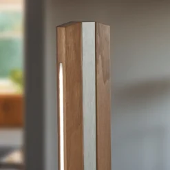 Quitani Elis Lámpara de pie LED, nogal/níquel