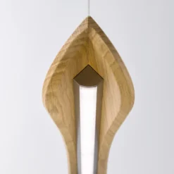 Quitani lámpara colgante LED Hiba, roble natural, longitud 148 cm
