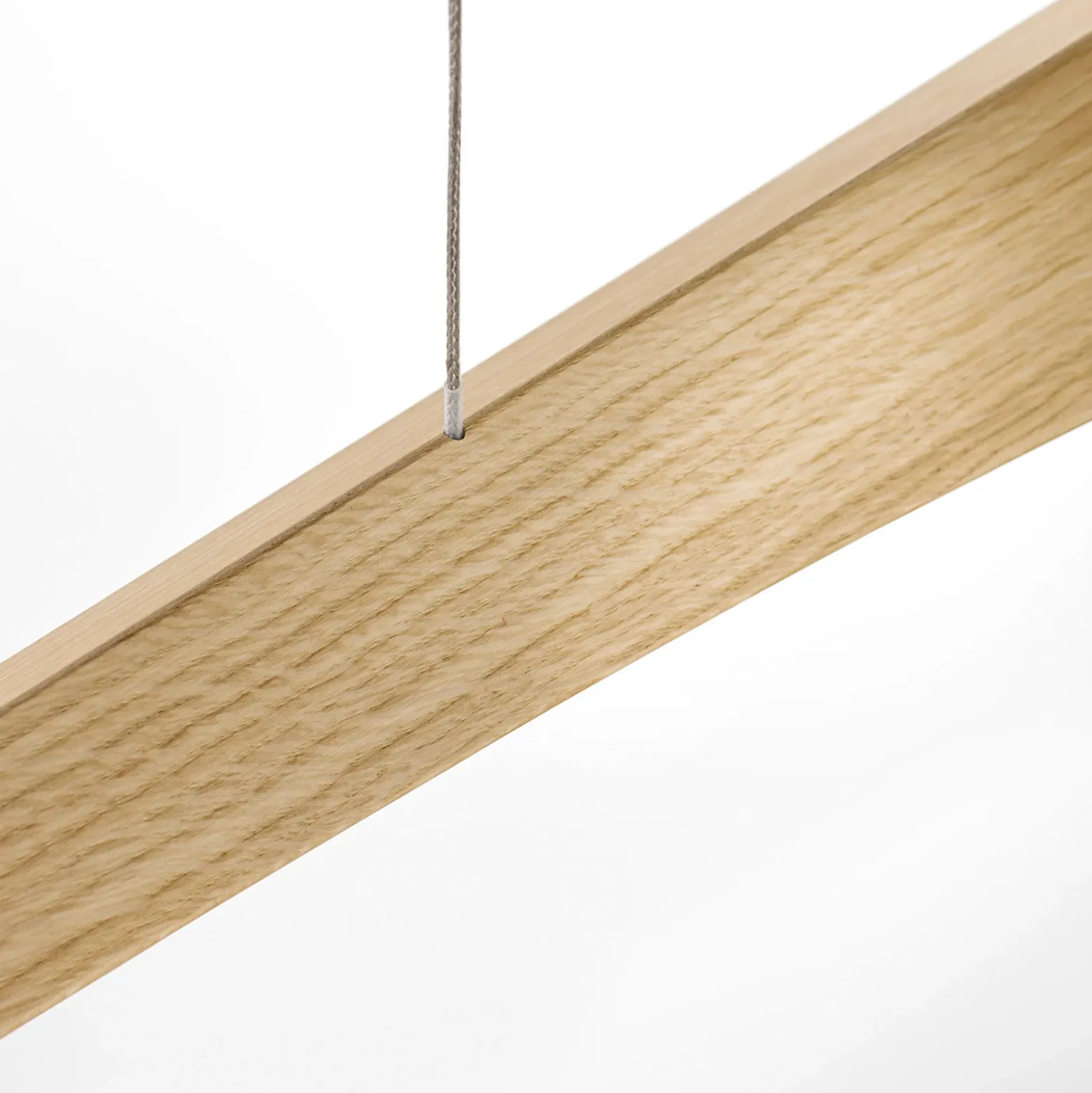 Quitani lámpara colgante LED Hiba, roble natural, longitud 148 cm