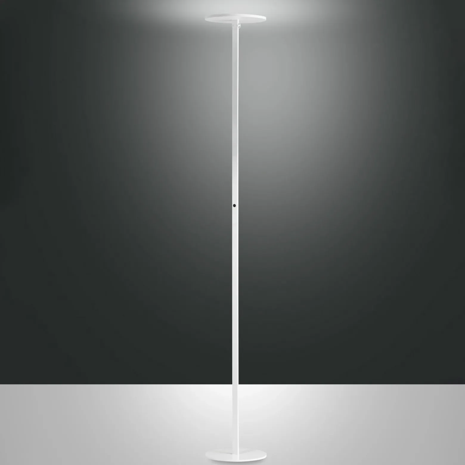 Regina lámpara de pie LED, blanca, CCT, atenuable, altura 180 cm