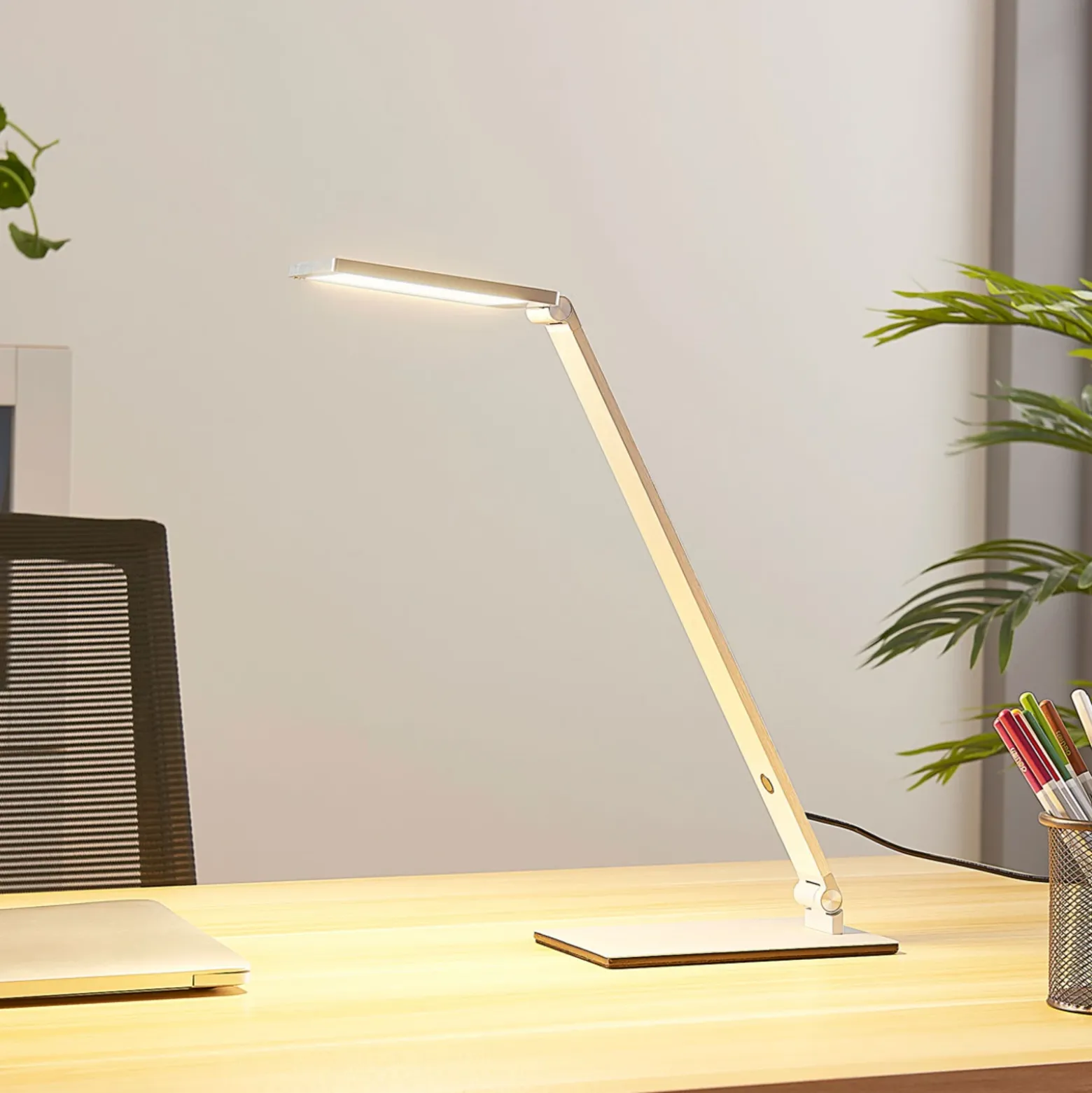 Resi - lámpara de mesa LED atenuable