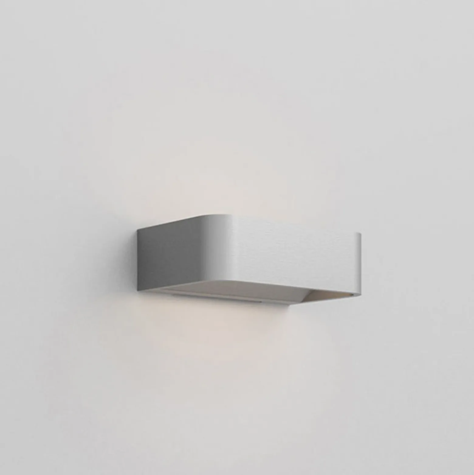 Rotaliana Frame W1 aplique LED níquel 2.700K