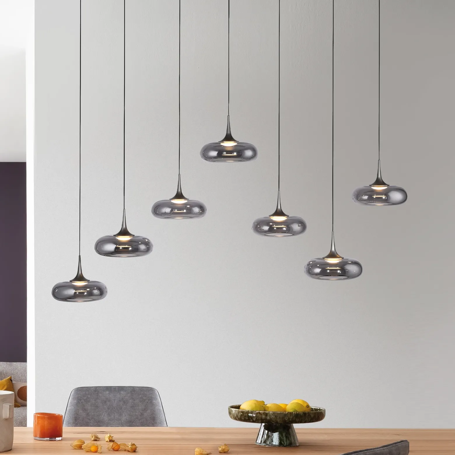SCHÖNER WOHNEN Lámpara colgante LED Posh 7 luces, cristal ahumado, 3000 K