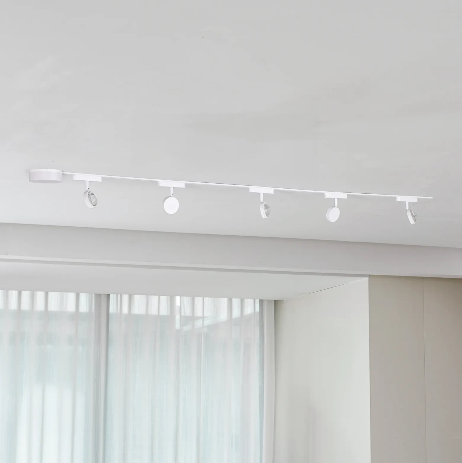Sistema de rieles Lumaro de 48 V, focos, 5 luces, blanco, Ø 7 cm, atenuables