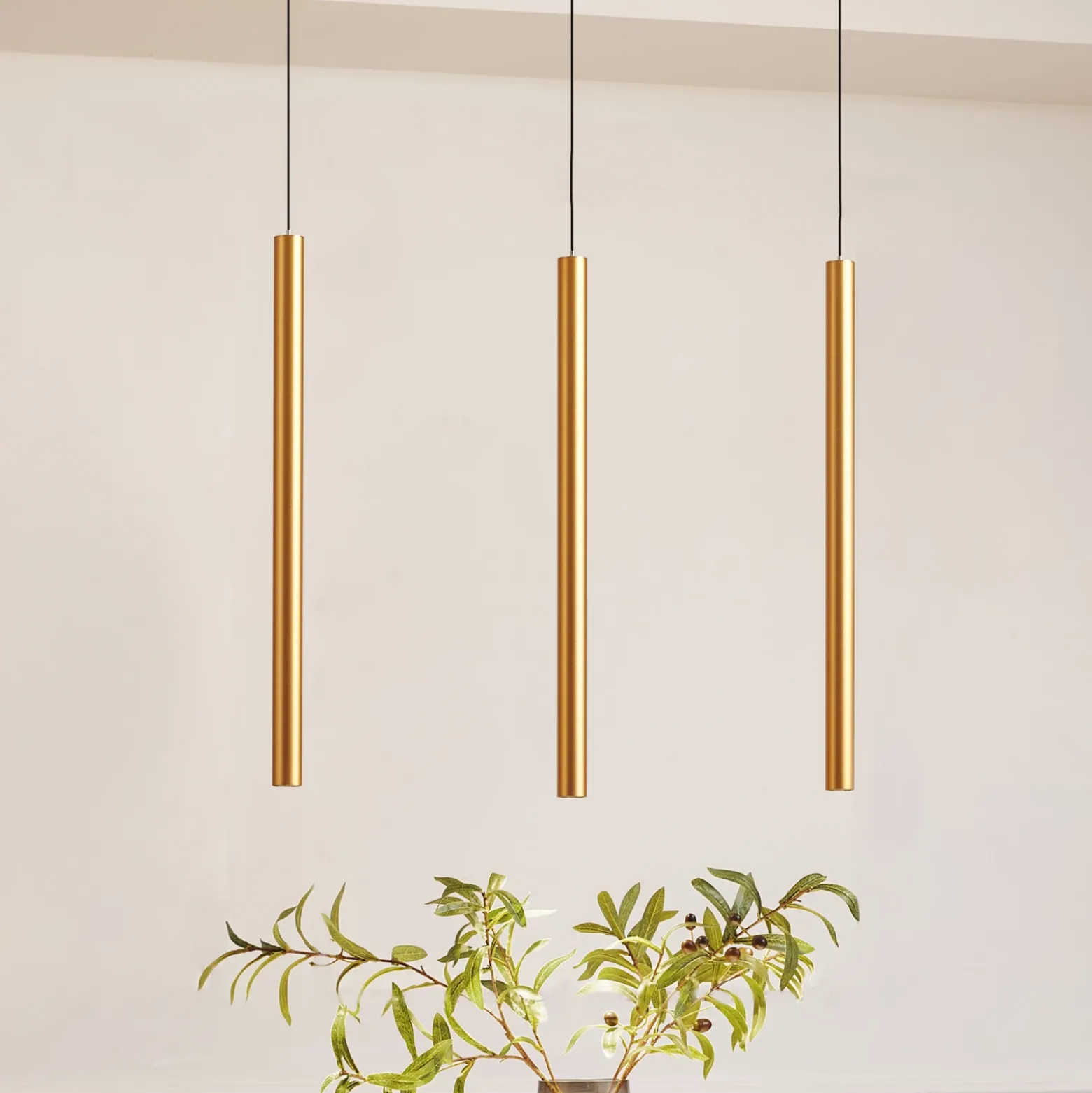 Sistema de riel 48 V Lumaro, pendular, bombilla tubular, 3 luces, dorado, CCT