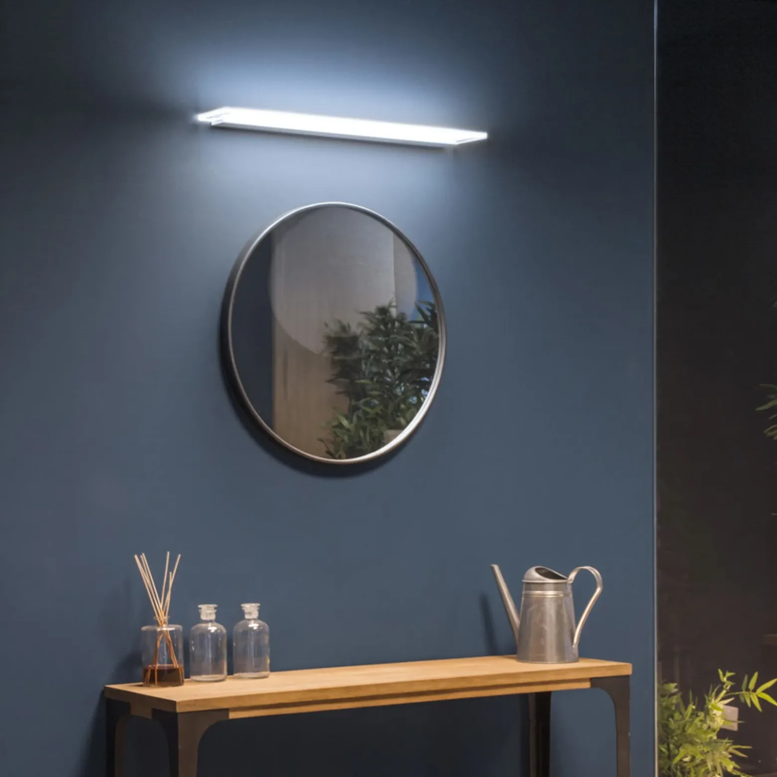 Skinny aplique de pared LED, blanco, aluminio, PMMA, arriba/abajo