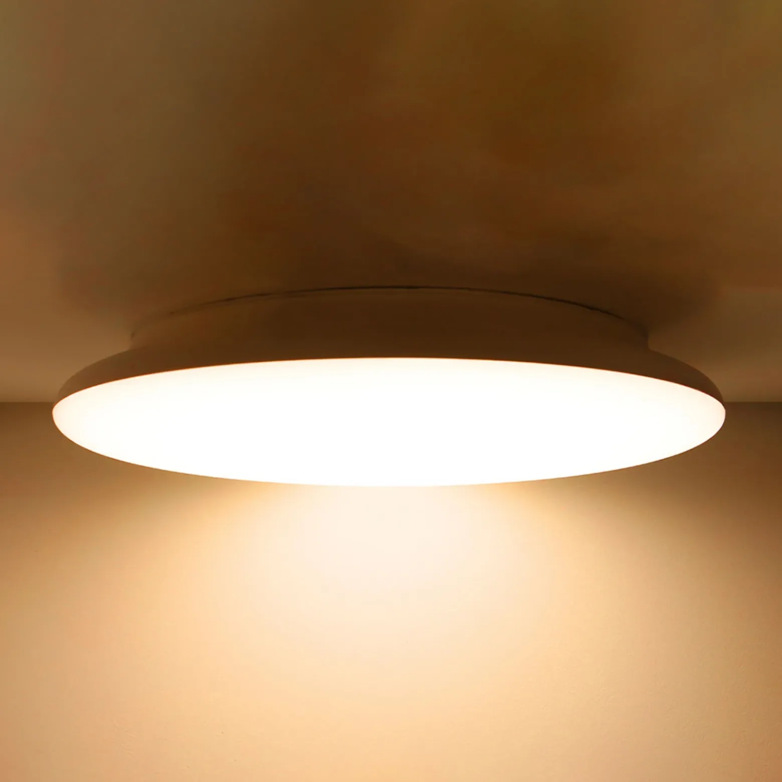 SLC Plafón LED atenuable IP54 Ø 25 cm 3.000 K