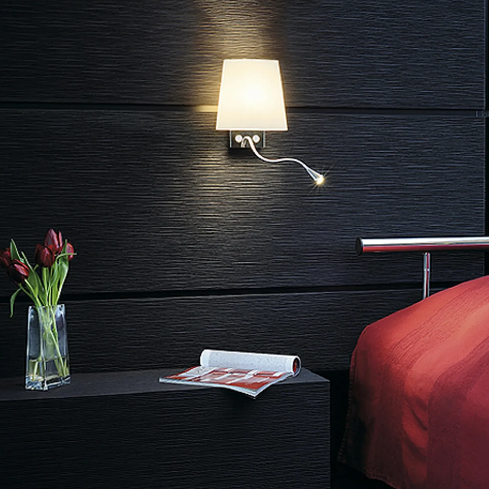 SLV Coupa aplique de pared con brazo de lectura LED