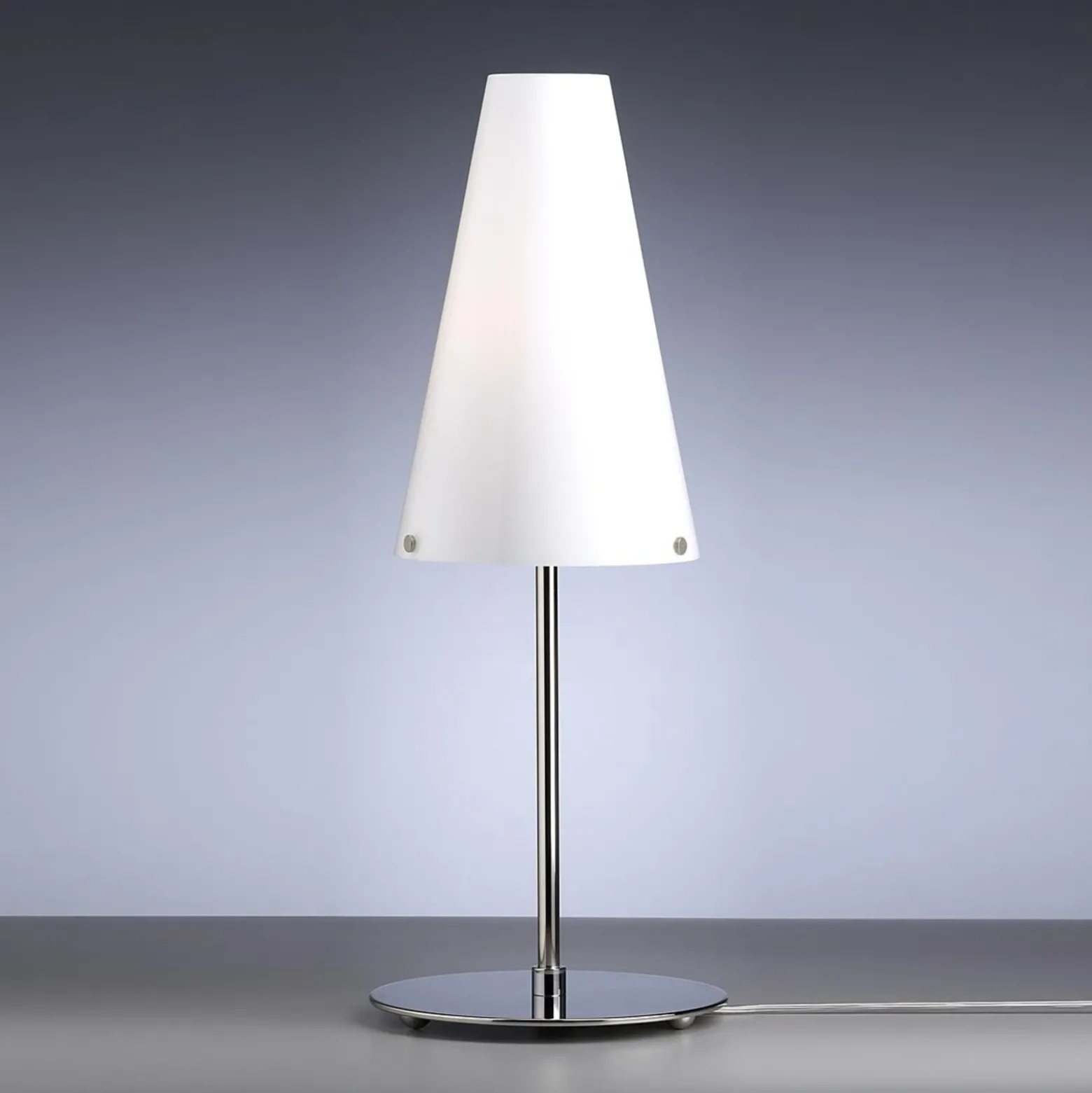 TECNOLUMEN Walter Schnepel lámpara de mesa opalino