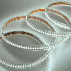 Tira LED, longitud 50 metros, 6.500 K IP65 enchufe Schuko