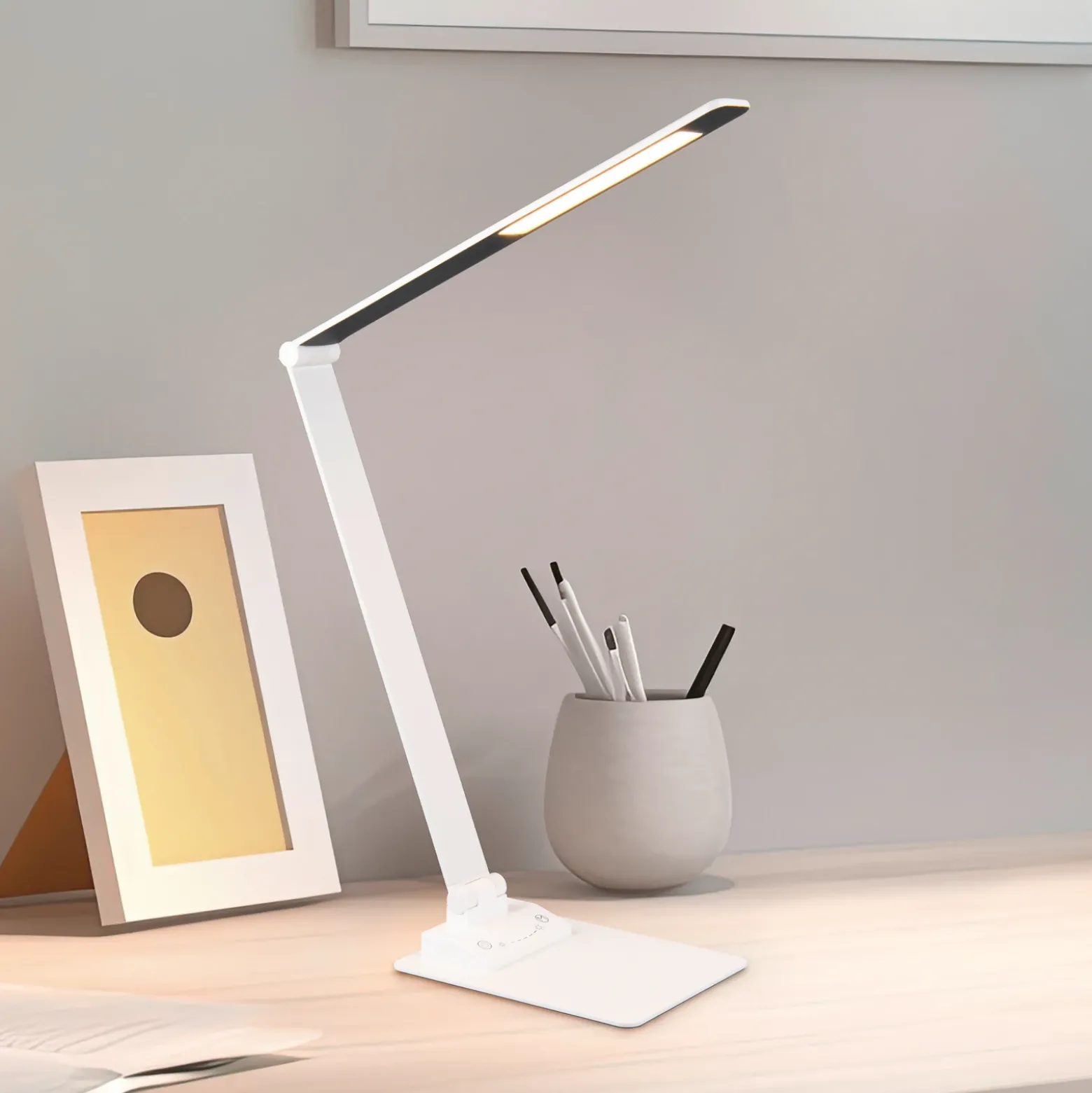 Travis Lámpara de mesa LED, blanca, CCT, atenuable, táctil, USB