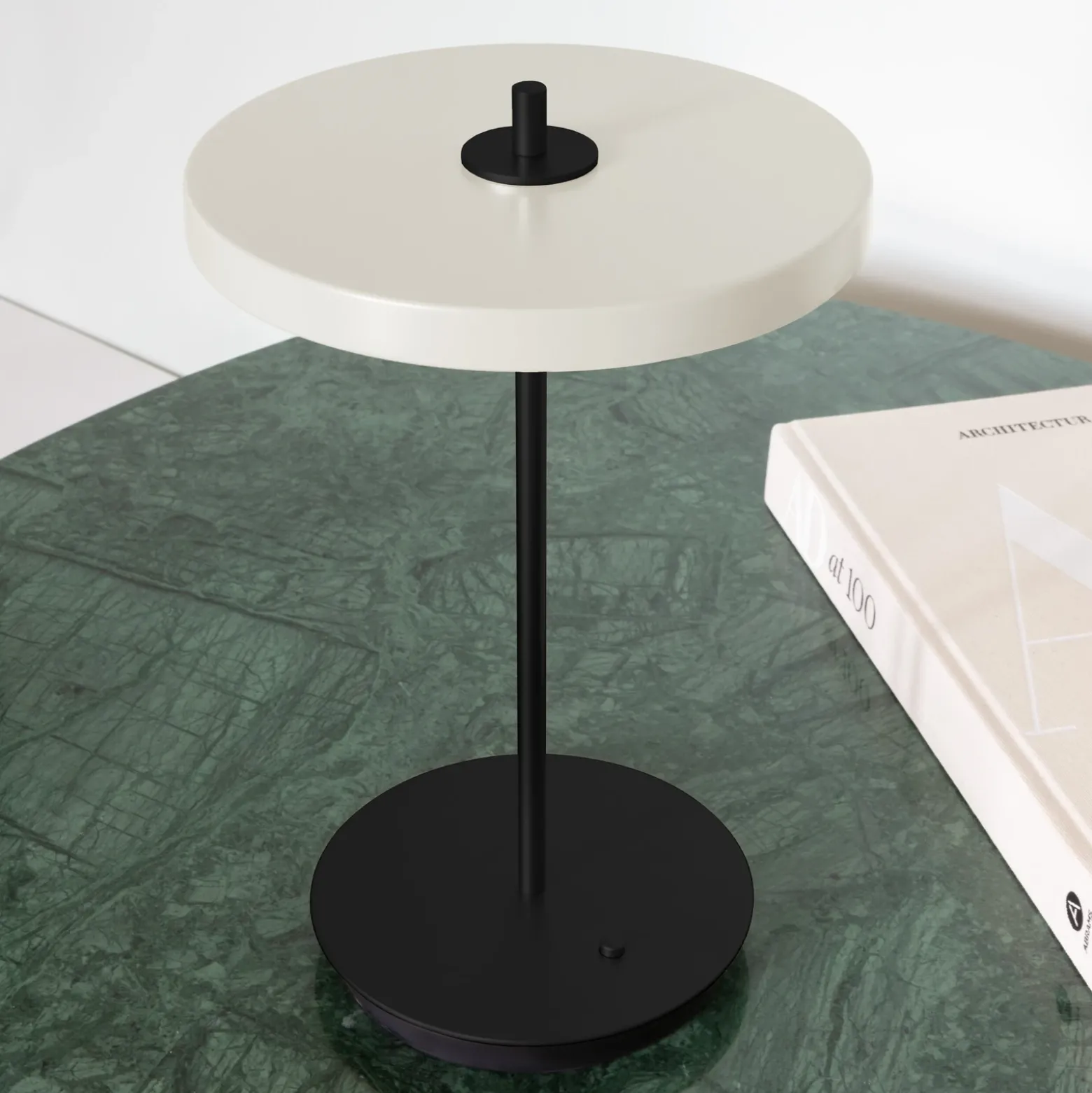 UMAGE lámpara de mesa LED recargable Asteria Move perla blanco/negro 31cm